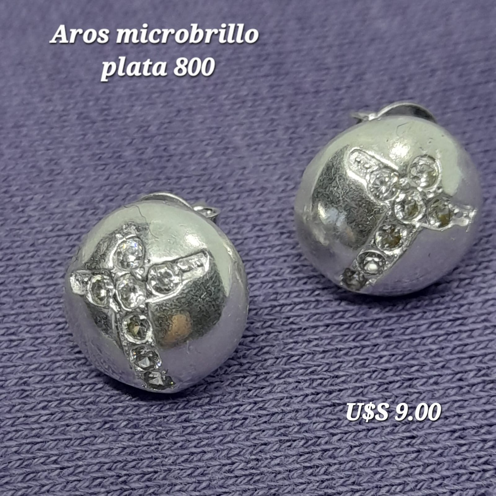 Aros media esfera con cruz microbrillo plata 800.