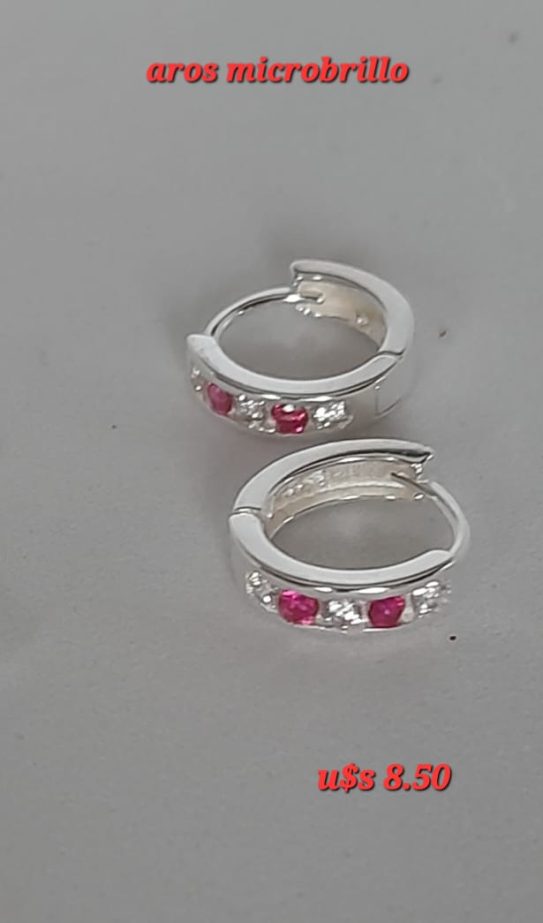 Aro argolla con microbrillo color plata 925