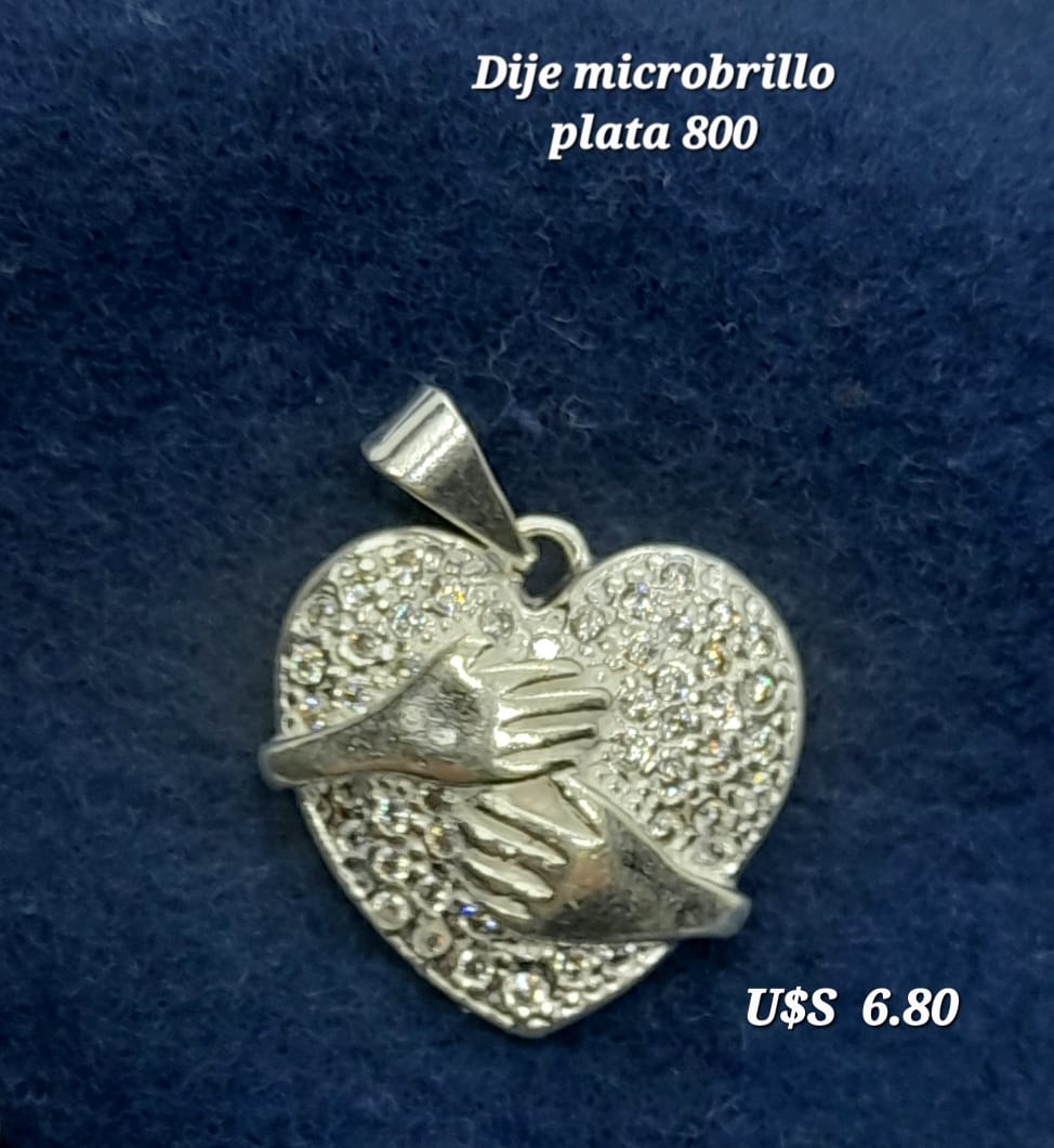 Dije abrazo corazon con microbrillo plata 800