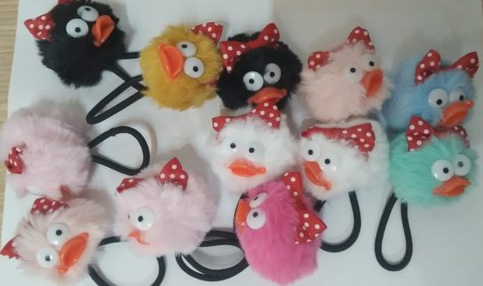 3356 COLITA POMPON PATITO CON MOÑO PACK X 12 UNIDADES